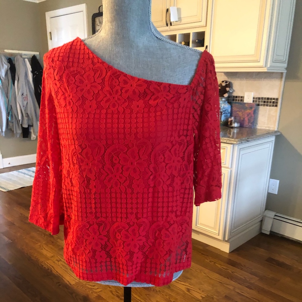 Laundry woman’s Shirt